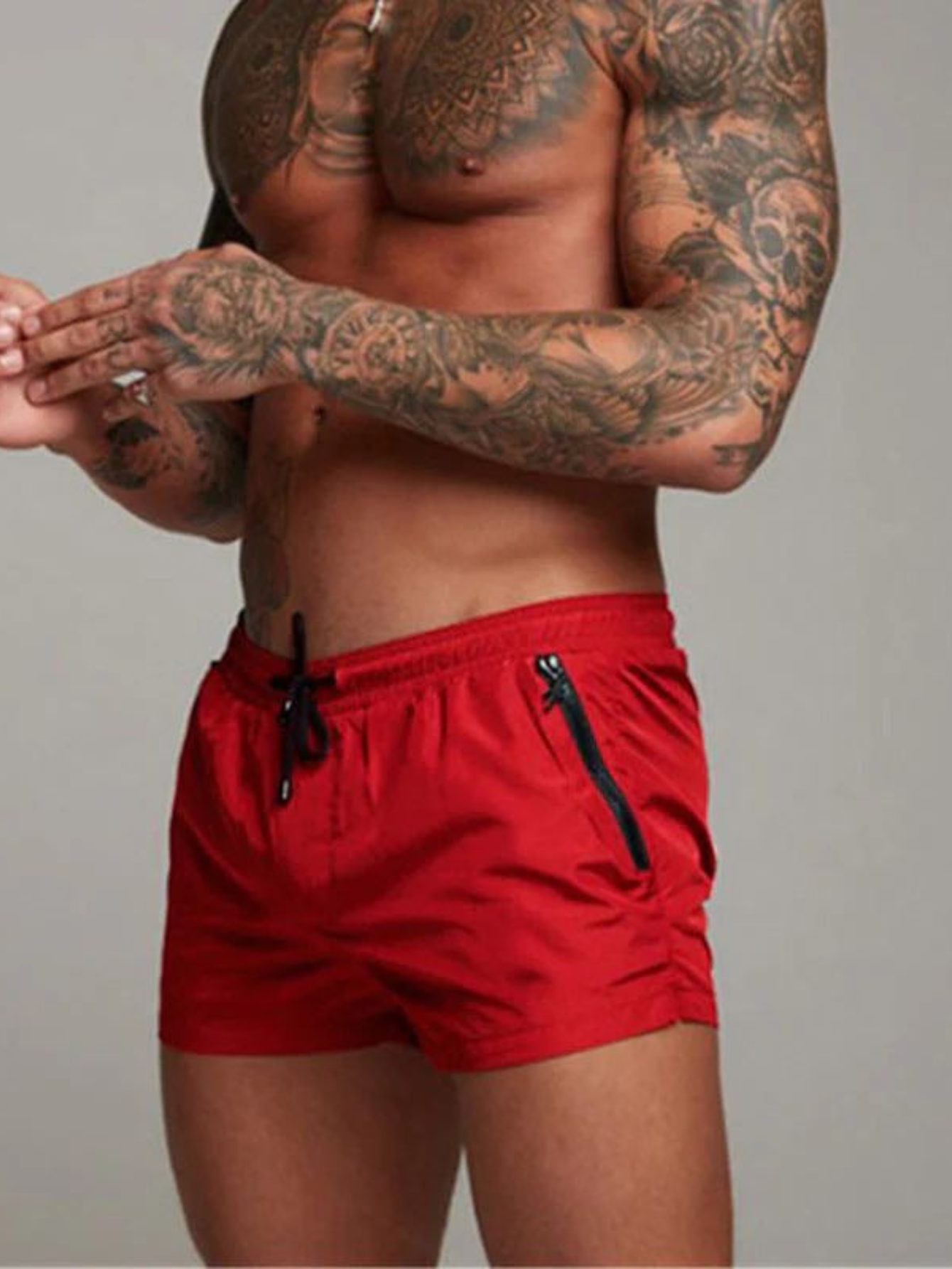 Sorte herrebadeshorts – Slim silhuet med snor og mellemlangt snit