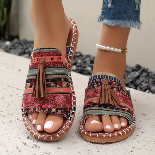 Momount Women Flat Sandals Comfort Slip On Casual Summer Cushioned Support Lightweight Open Toe Boho Tassel Design