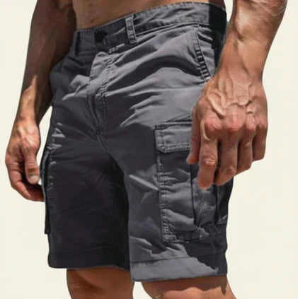 Herrecargoshorts med knaplukning – Slim fit i bomuld med klaplommer