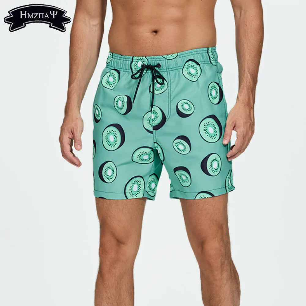 Herrebadeshorts med kiwi-print – Hurtigtørrende og afslappet snit