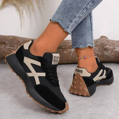 Damesneakers til hverdag – Lette snøresneakers i retro-look