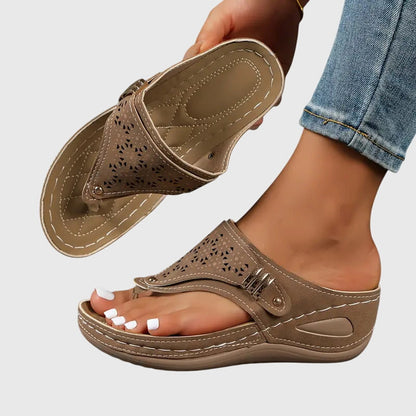 Momount Dame Slip-On Kilesandaler med Tårem – Læder Laserskåret Tårem Quiltet Fodseng
