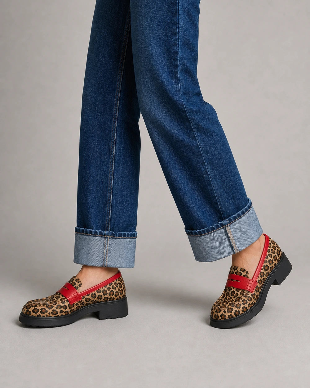 CARMELA-QUALITY-REMAKE-2026-07-22 — carmela-leopard-red-06-walking.webp