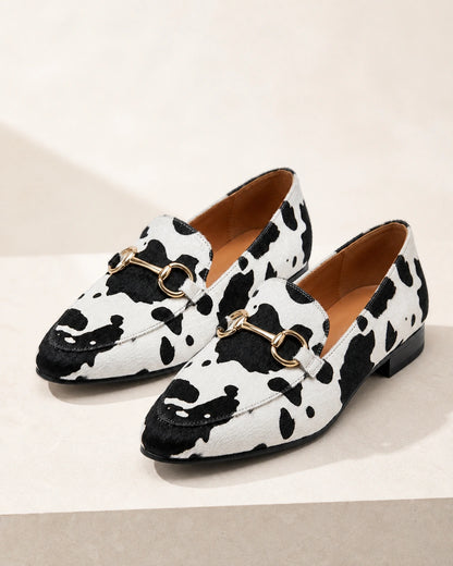 OCTAVIA-QUALITY-REMAKE-2026-07-22 — loafers-for-women-animal-print-slip-on-black-white-08-reassurance-pair.webp