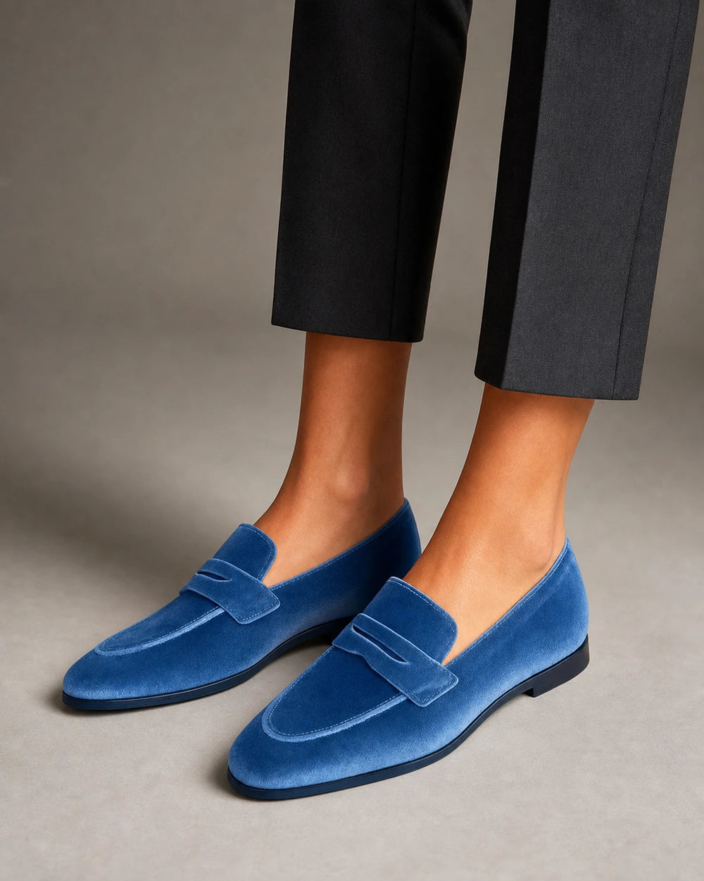 Blå loafers til kvinder med tone-i-tone rem — Produktbillede 8
