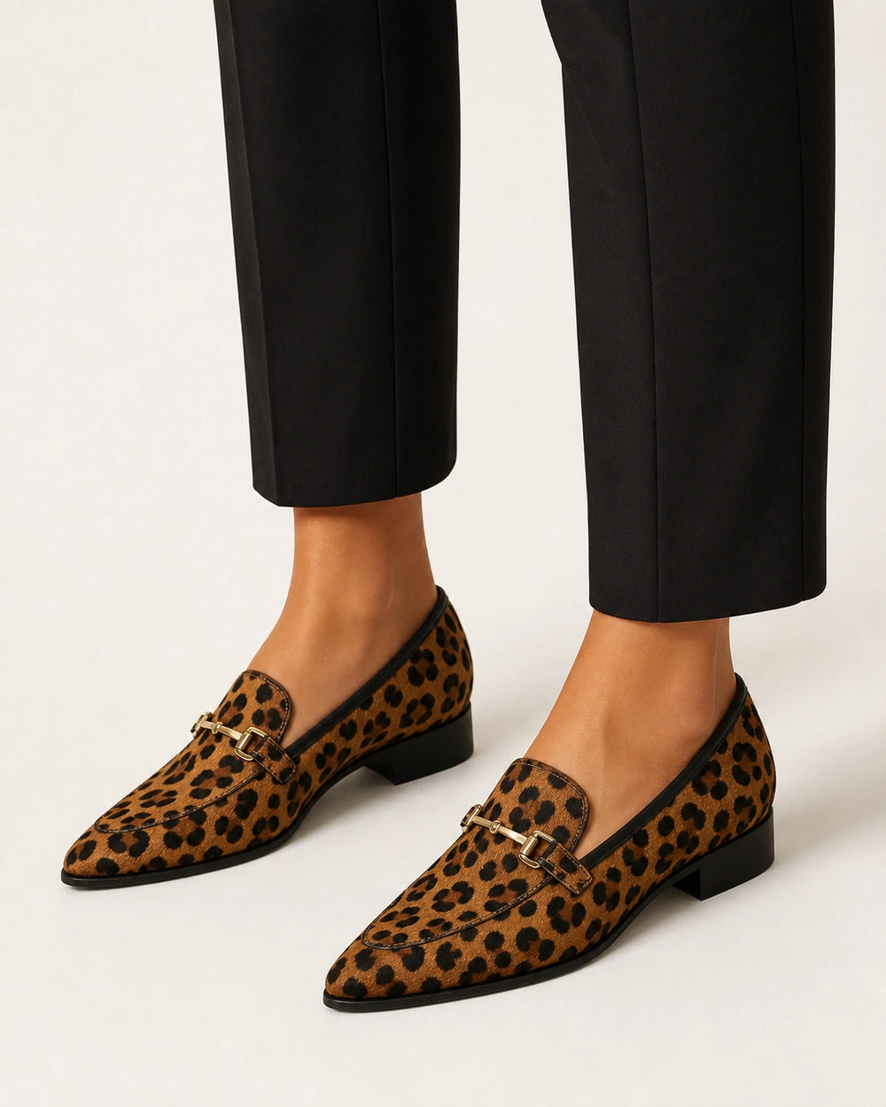 Spidse leopardloafers med metalspænde — Produktbillede 2