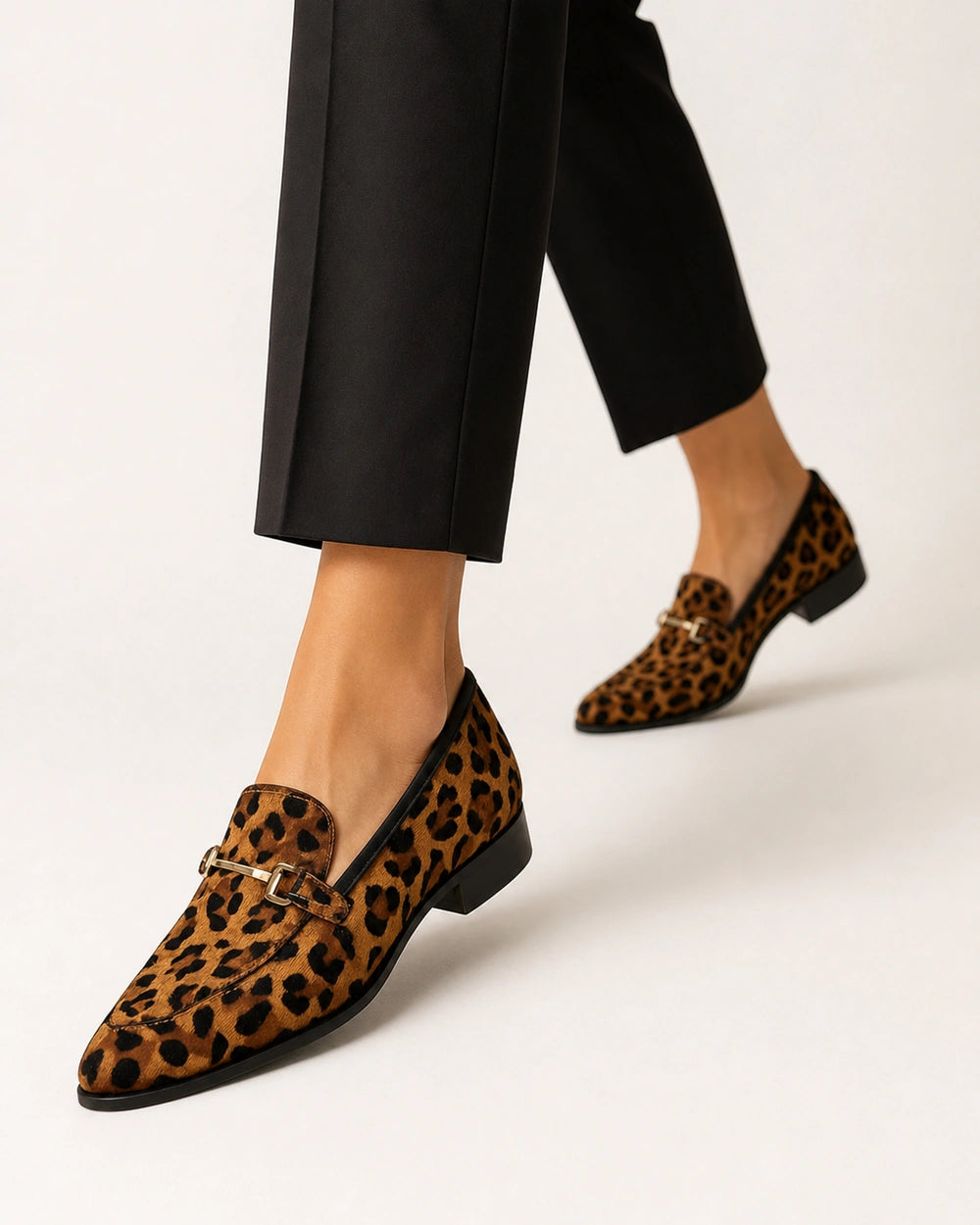 Spidse leopardloafers med metalspænde — Produktbillede 7