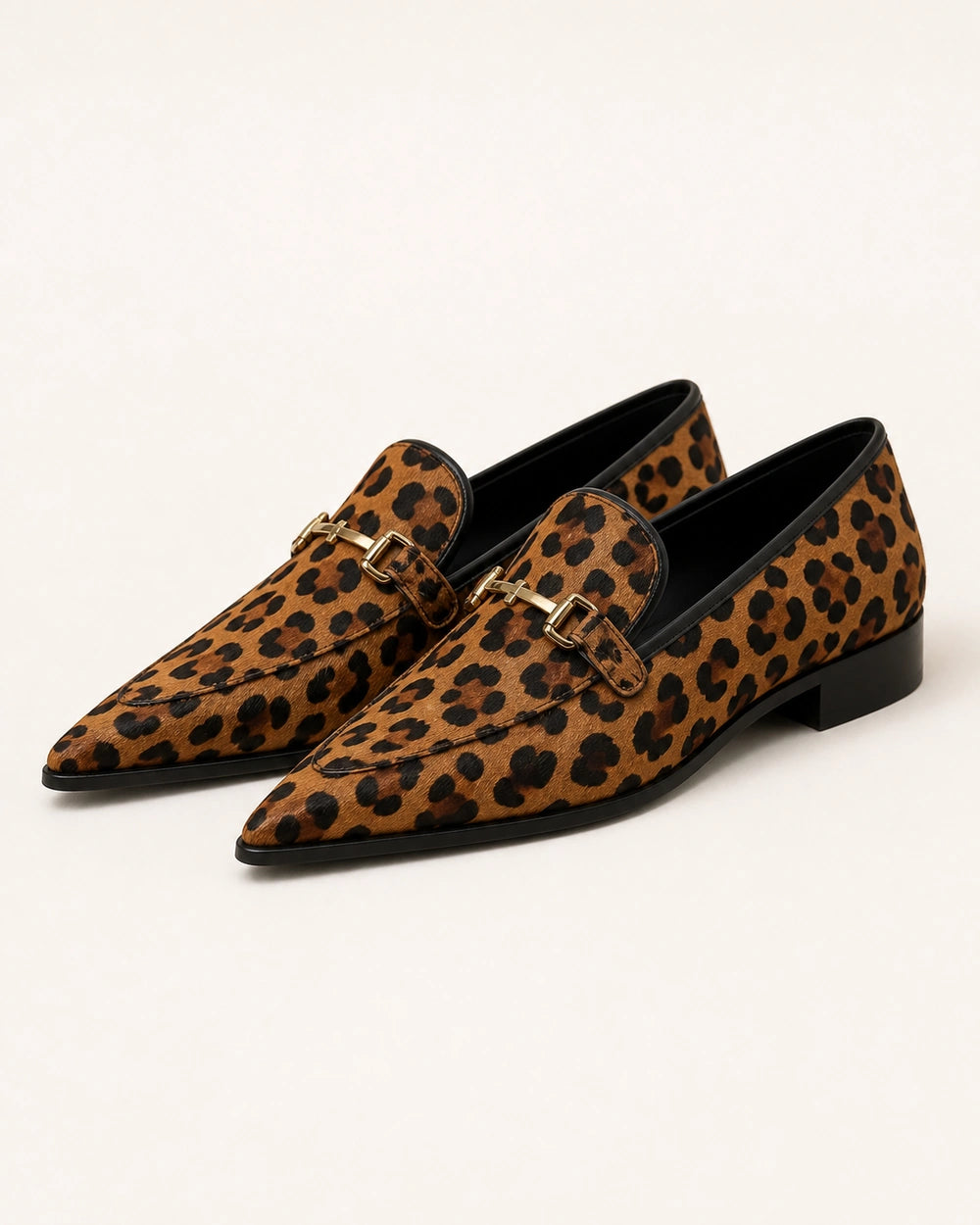 Spidse leopardloafers med metalspænde — Produktbillede 9