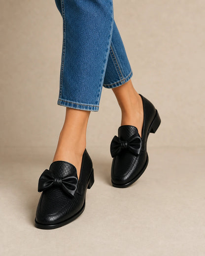 Sorte loafers med sløjfe og lav hæl — Produktbillede 7