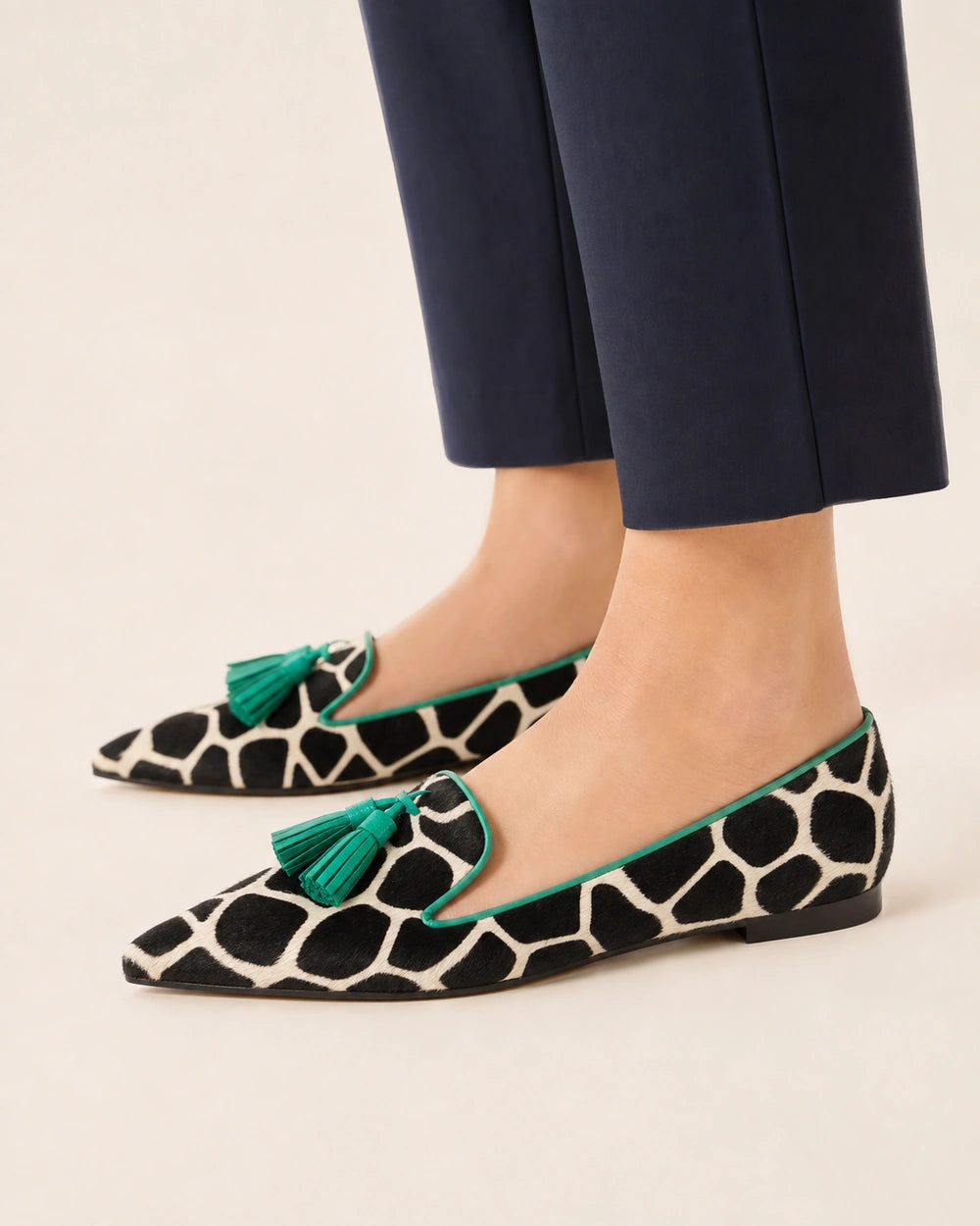Spidse loafers med ko-print og kvaster — Produktbillede 4
