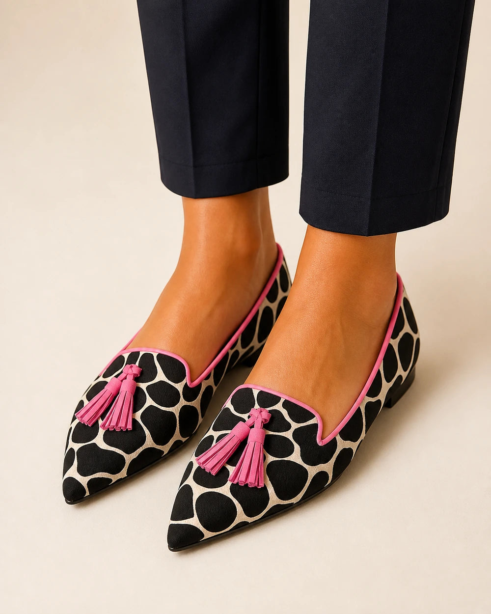 Spidse loafers med ko-print og kvaster — Produktbillede 10