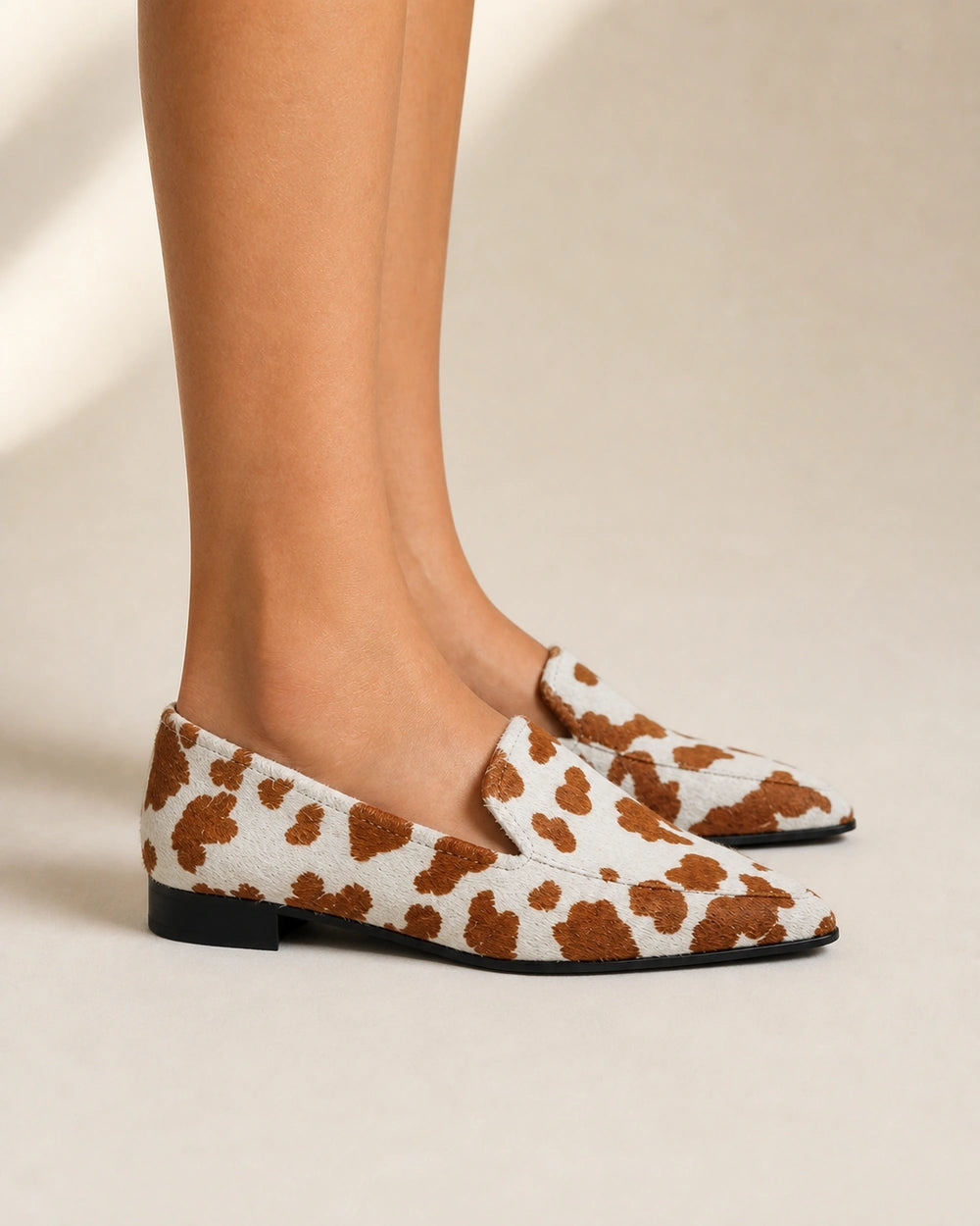 Spidse loafers til kvinder med ko-print — Produktbillede 4