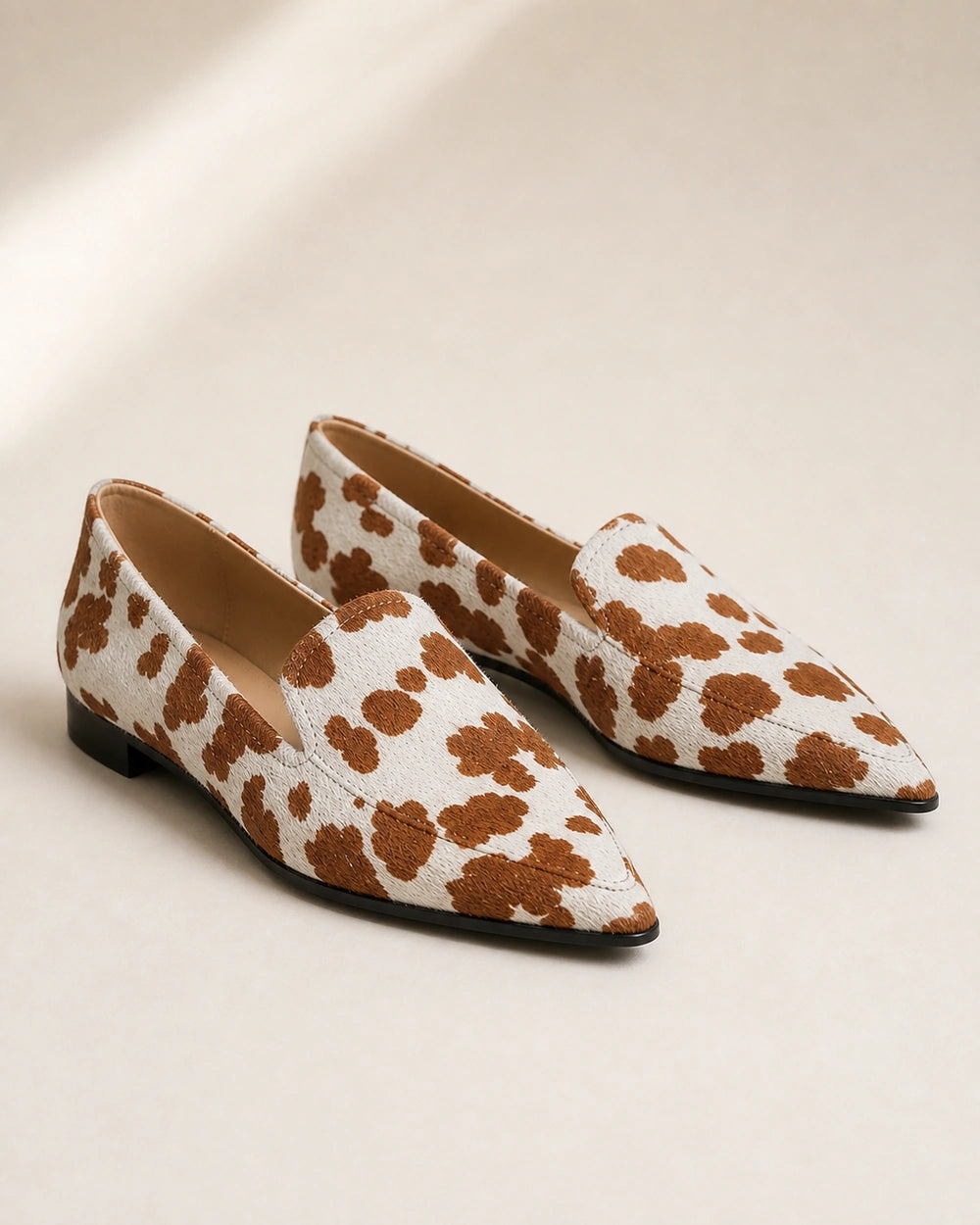 Spidse loafers til kvinder med ko-print — Produktbillede 9