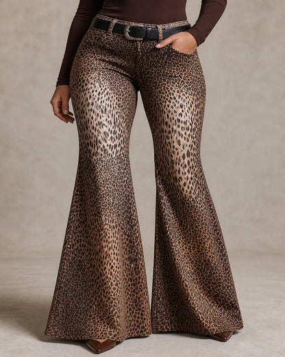 Women leopard gradient belted wide-leg trousers worn front view
