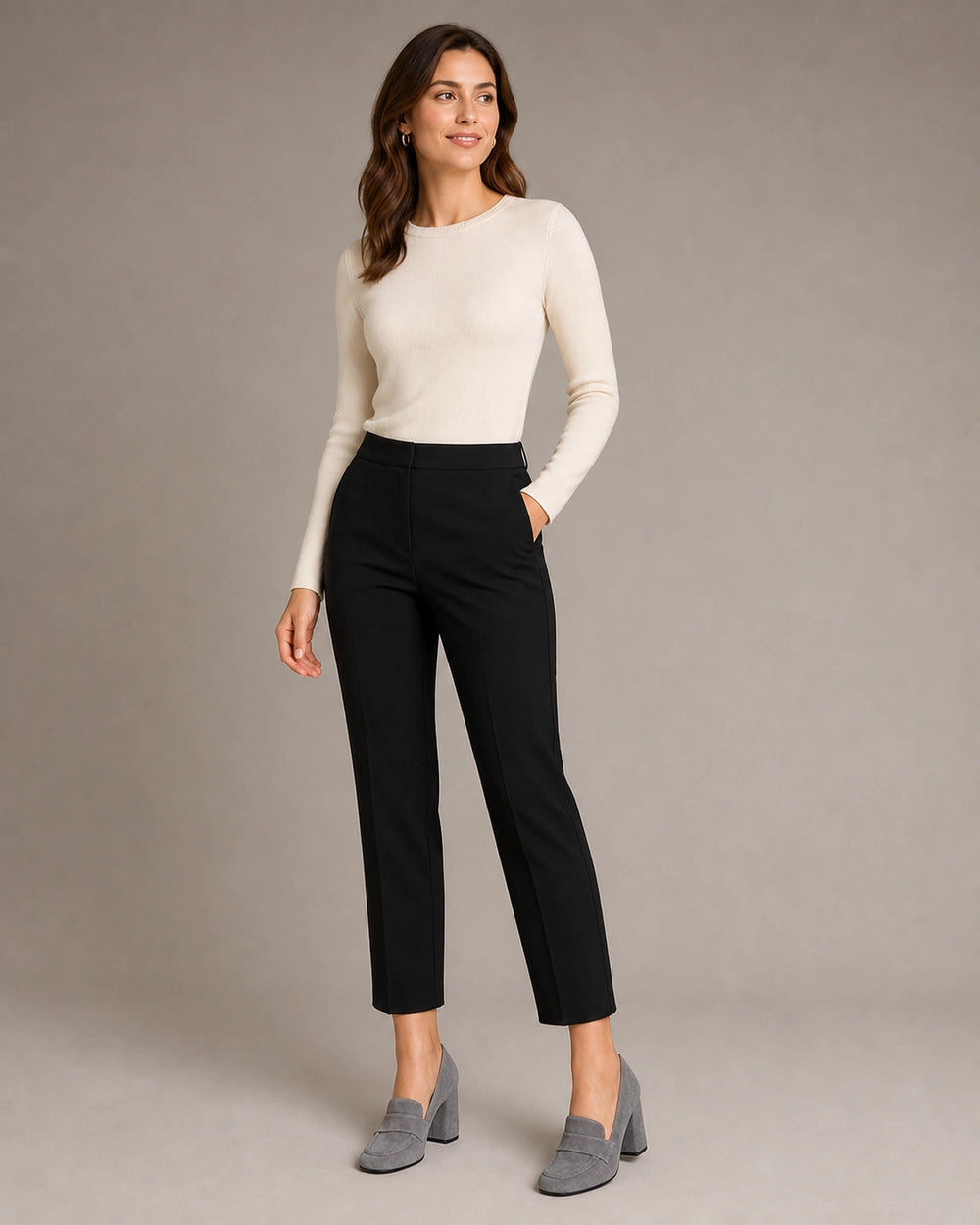 RAVENNA-QUALITY-REMAKE-2026-07-22 — ravenna-grey-02-silhouette.webp
